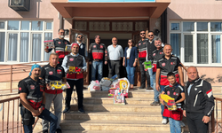 Eskişehir'deki çocuklara 400 oyuncak dağıttılar