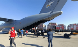 Gazze için gönderilen insani yardım Mısır’a ulaştı