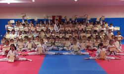 Bozüyük'te taekwondocuların kuşak heyecanı