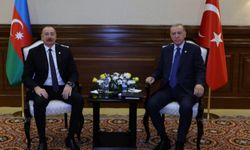 Erdoğan, Zirve'de Aliyev'le görüştü