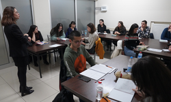 Tepebaşı Belediyesi'nin yabancı dil hazırlık kurslarına yoğun ilgi