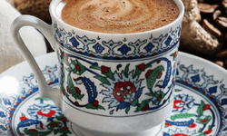 Türk kahvesini nasıl içiyorsunuz?