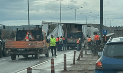 Eskişehir OSB çıkışında tır kazası: Yol Kapandı!