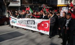 Filistin'e destek yürüyüşü yapıldı