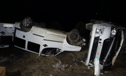 İki hafif ticari araç çarpıştı: Kazada 8 kişi yaralandı