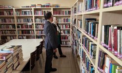 Kaymakam Kalkan'dan Mahmudiye Halk Kütüphanesi'ne ziyaret