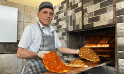 Depremzede esnaf Eskişehir'deki işletmesiyle yemek kültürünü zenginleştirdi