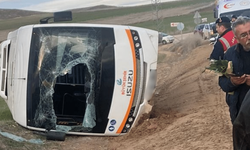 Eskişehir'de halk otobüsüyle tır çarpıştı: Çok sayıda yaralı var