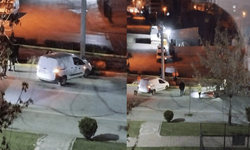 Eskişehir'de kaza: Bir araç tramvay yoluna girdi
