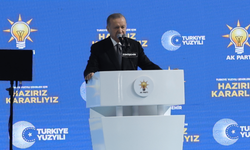 Cumhurbaşkanı Erdoğan: “Kılıçdaroğlu'nun derdi koltuğuna geri dönmek"