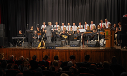Türk Halk Müziği Korosu seyircilerden tam not aldı