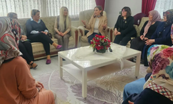 AK Parti Kadın Kolları sandık bazlı ev toplantısı gerçekleşti