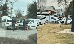 Eskişehir'de trafik kazası: Maddi hasar meydana geldi