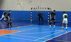 Eskişehir'in ev sahipliği yaptığı Futsal Az Görenler 1. Lig'inde ilk maçlar tamamlandı