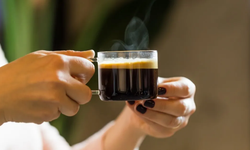 Çay ve kahve içenler dikkat: Kanser riskini artırabilir