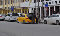 Eskişehir'de taksiciler kurşun geçirmez kabin zorunluluğu istiyor