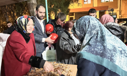 Ayşen Gürcan Gökmeydan Camii’nde vatandaşla buluştu