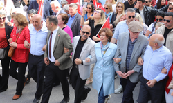 CHP'li Arslan seçim yürüyüşüne katıldı