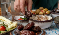 Diyabet hastaları Ramazan'da nasıl beslenmeli? Uzmanından sahur ve iftar önerileri