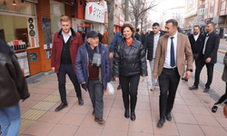 CHP’li Talat Yalaz Doktorlar Caddesi'nde vatandaş buluştu
