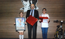 Eskişehir'de Enerji Tasarrufu Temalı şiir ve resim yarışması ödülleri sahiplerini buldu