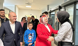 Ayşen Gürcan Şehir Hastanesi acil servisini ziyaret etti