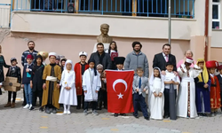Mihalıççık'da Türk Büyükleri gösterisi düzenlendi