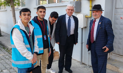 Öğrencilerden Kıbrıs Gazisine ziyaret