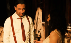 Şehir Tiyatroları oyuncusu İsmail Dündar'ın yeni oyunu 'Salıncakta İki Kişi' sahnede
