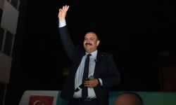 Başkan Hamamcı Anadolu Üniversitesi’ni tebrik etti