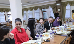 Vali Aksoy öğrencilerle iftar programında buluştu