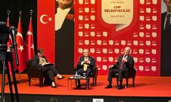 Büyükerşen, CHP Belediyeciliği Çalıştayı'nda konuştu