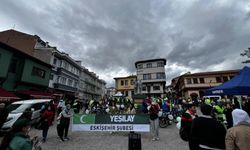 Eskişehir'de 11. Geleneksel Yeşilay Bisiklet Turu'na yoğun ilgi