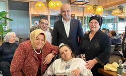 Ayşen Gürcan, engelli vatandaşlarla kahvaltıda buluştu