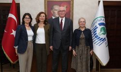 Eskişehir Alzheimer Derneğinden Başkan Kurt'a ziyaret