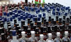 Eskişehir'de operasyon: 115 şişe sahte ve kaçak içki ele geçirildi