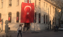 19 Mayıs öncesi Eskişehir bayraklarla donatıldı