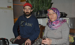 Eskişehir'de tahliye kararıyla evden atılan aile sokakta yaşam mücadelesi veriyor