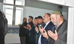 Başkan Hamamcı  Esnemez Mahallesi'nde yağmur duasına katıldı
