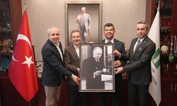 AVM müdürlerinden Başkan Ataç'a ziyaret