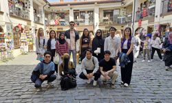 Biz Bize Ekibi Tarihi Odunpazarı Bölgesi ve Hamam Müzesi Gezisi düzenledi