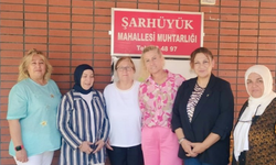 AK Parti Eskişehir Kadın Kolları Başkanı Ünalır'dan Muhtar Yılmaz'a ziyaret