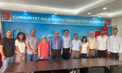 Utku Çakırözer CHP Tepebaşı İlçe Başkanlığı'nı ziyaret etti