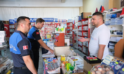 Sivrihisar Belediyesi zabıta ekiplerinden kırtasiye denetimleri