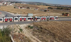 Eskişehir'de tramvay hattında arıza: Vatandaşlar yolda kaldı