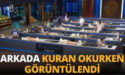 MasterChef'in genç yarışmacısı arkada Kuran-ı Kerim okurken görüntülendi