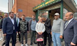 İçişleri Bakanı Ali Yerlikaya Eskişehir'de esnafla bir araya geldi