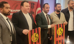 Eskişehirspor yönetiminden bayrak kampanyası