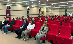 ESTÜ'de kariyer seminerleri başladı