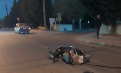 Komşuda motosiklet ile otomobile çarpıştı: 1 yaralı